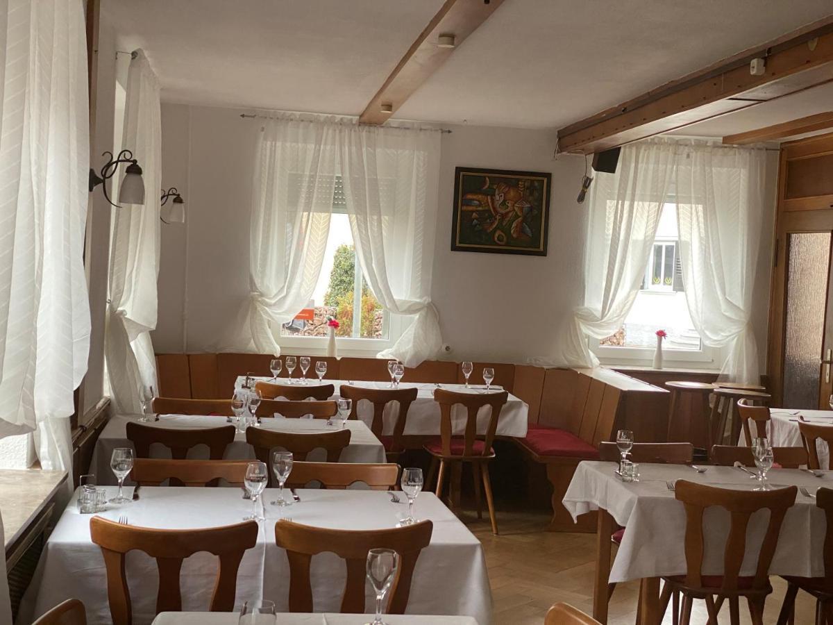 Hotel 7 Winden Spaichingen ภายนอก รูปภาพ