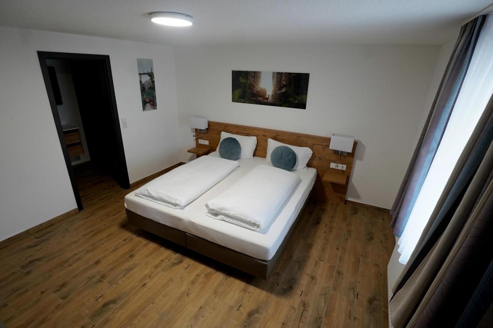 Hotel 7 Winden Spaichingen ภายนอก รูปภาพ